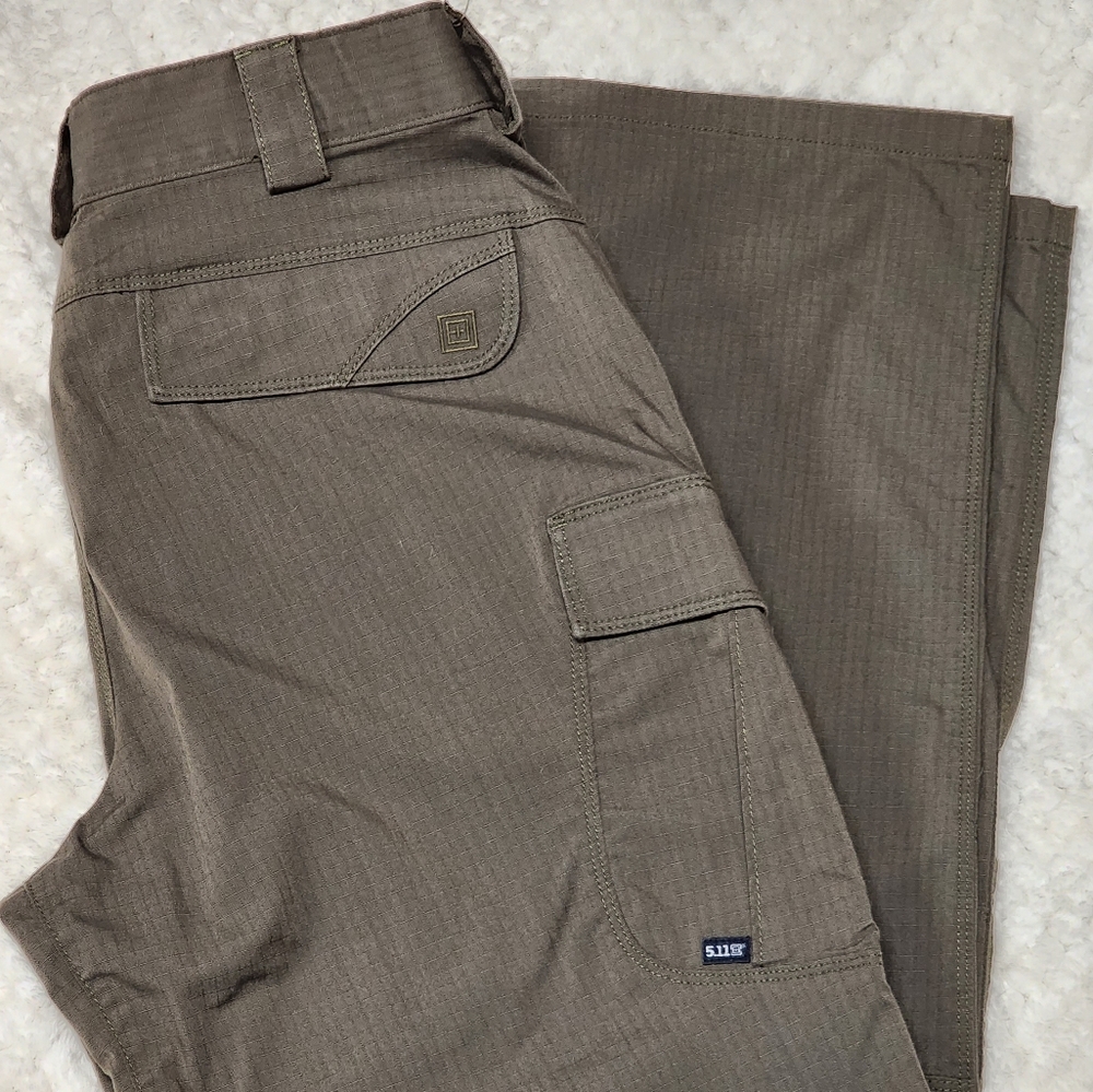 5.11, 34x32, Green, tactical pants